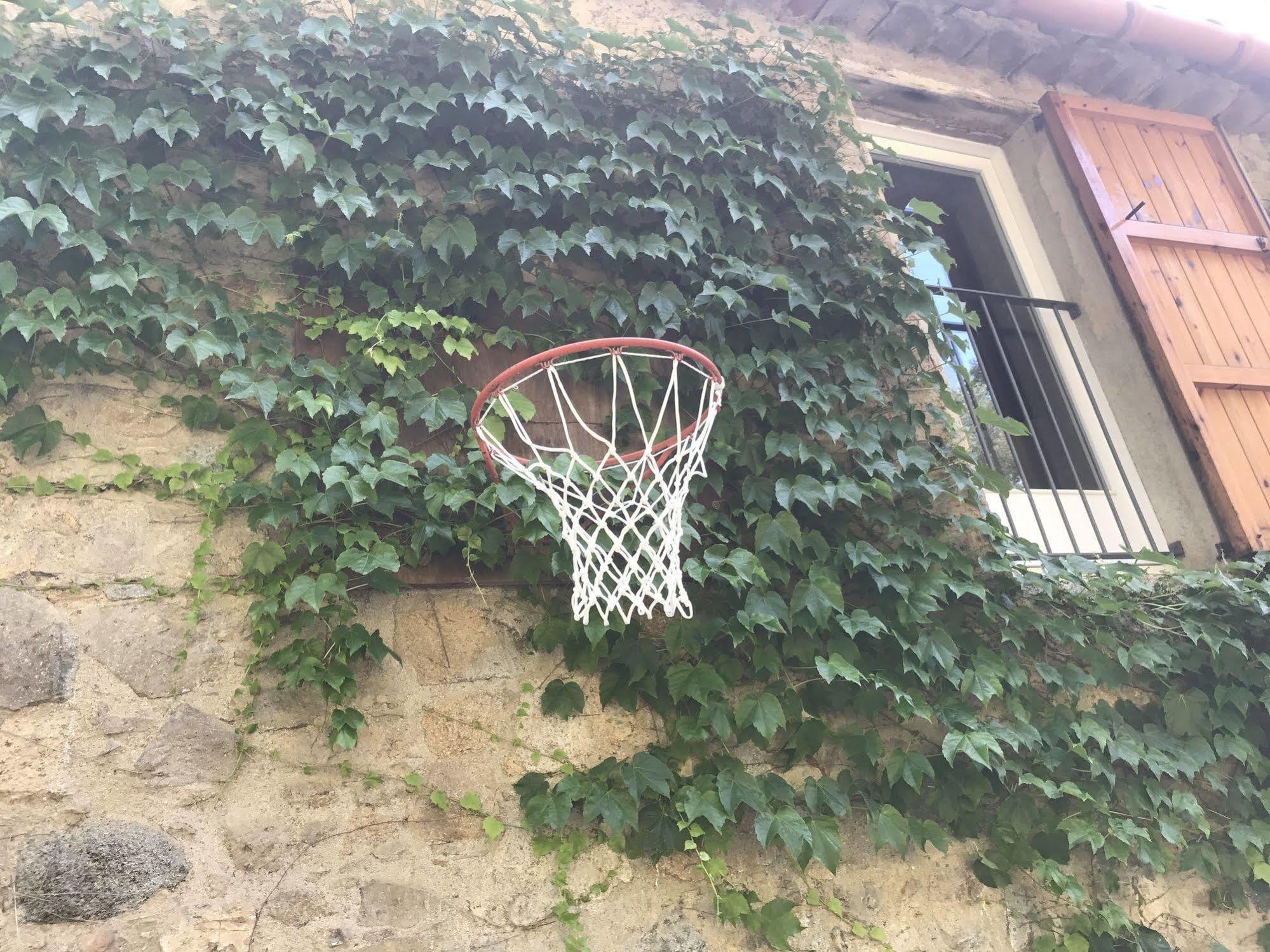 Paratgea Llinars del Vallès Kültér fotó